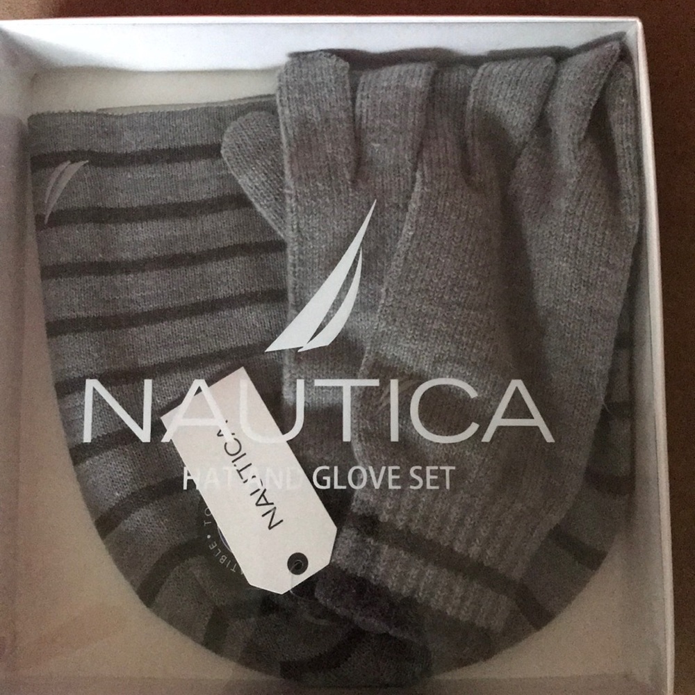 Nautical hat and glove set